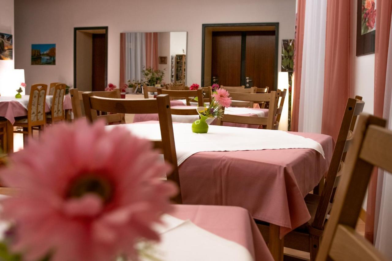 Mariahilf Bed and breakfast